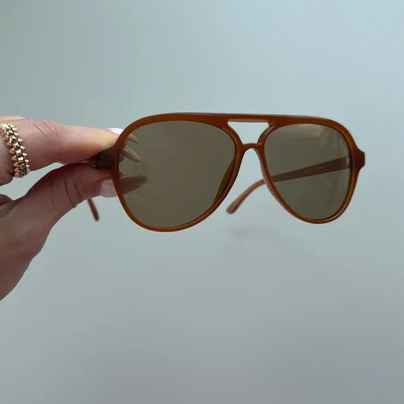 Brown Aviator Sunglasses - Picture 4 of 9
